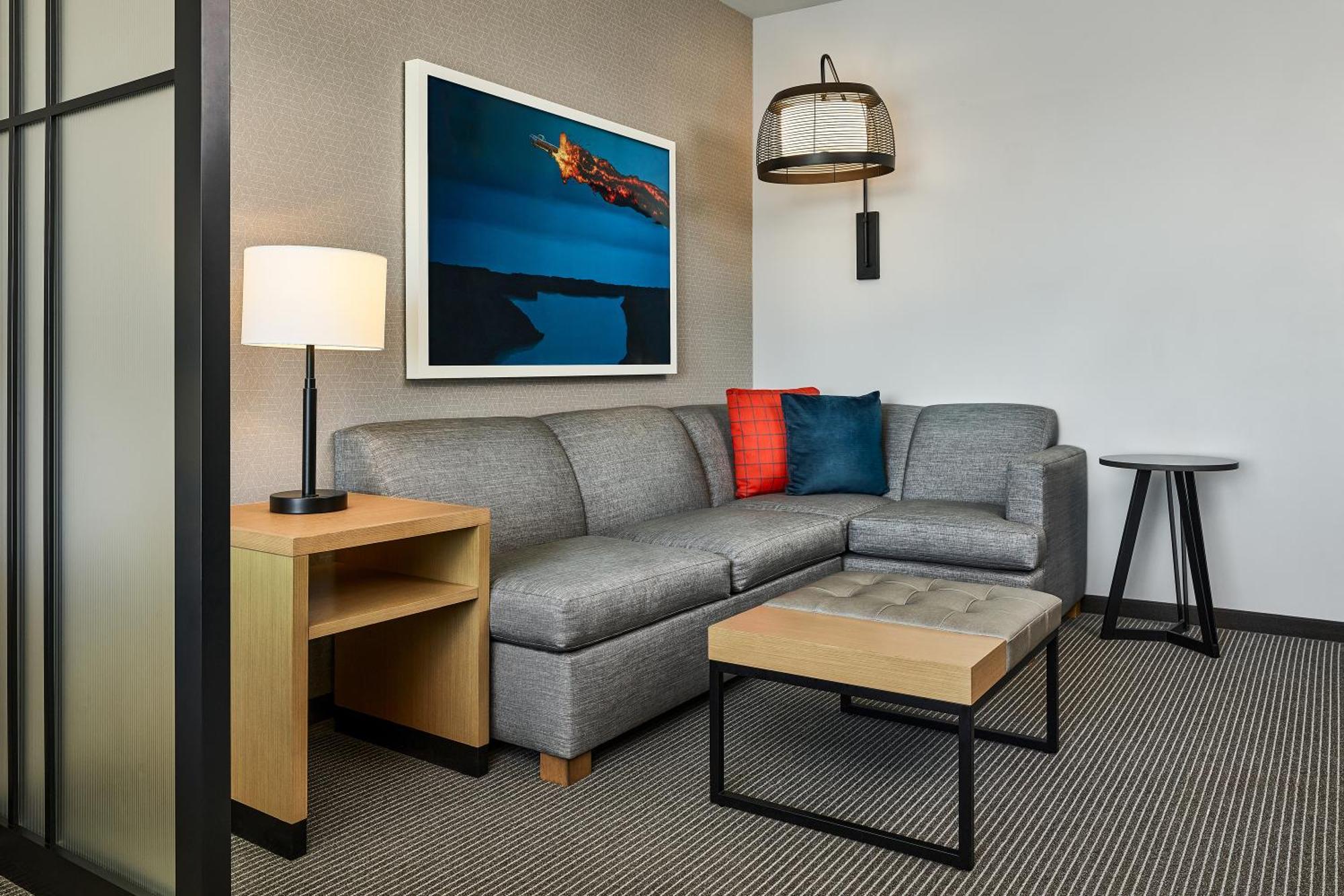 Hyatt Place Pena Station/Denver Airport Dış mekan fotoğraf