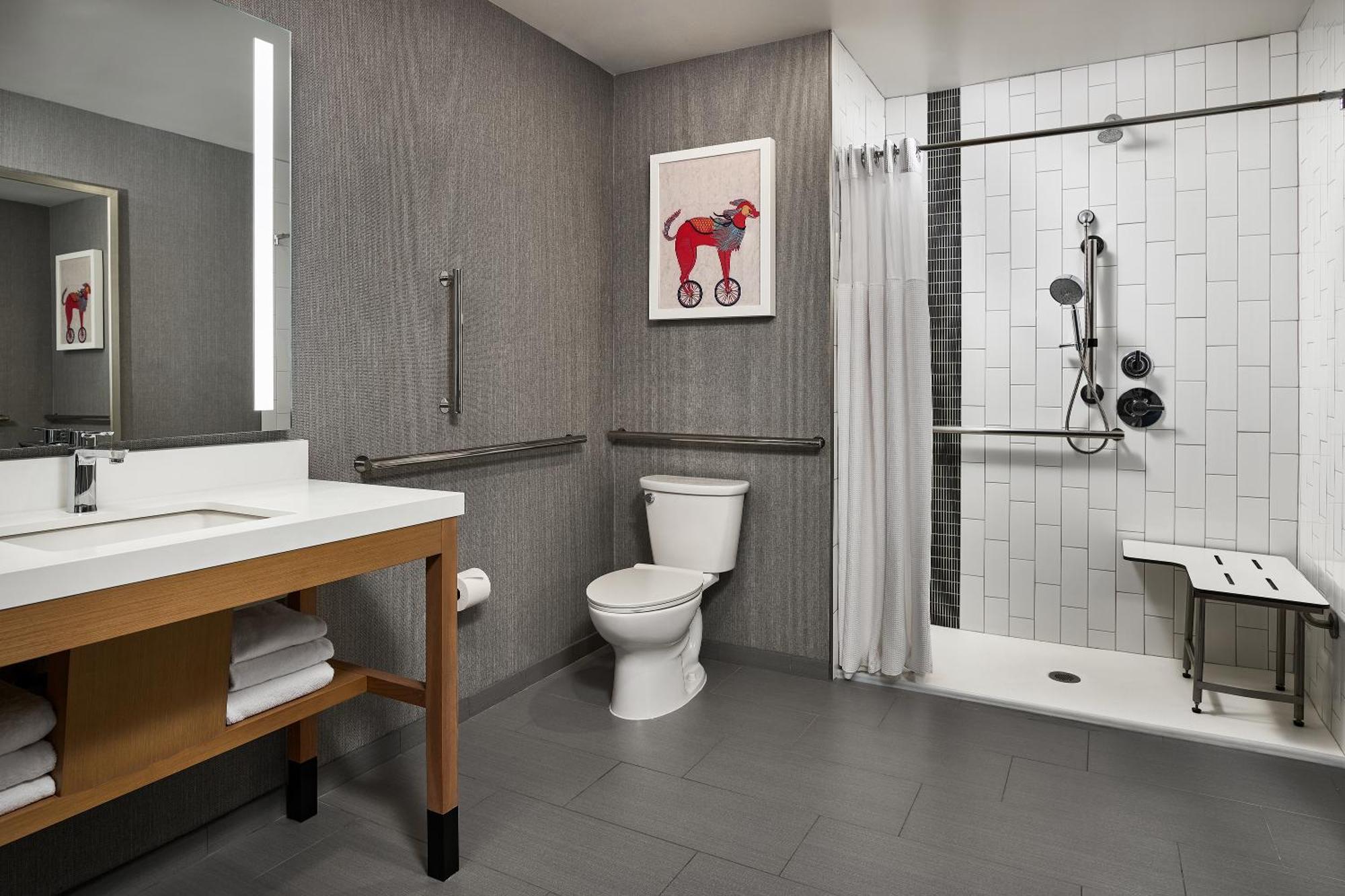 Hyatt Place Pena Station/Denver Airport Dış mekan fotoğraf