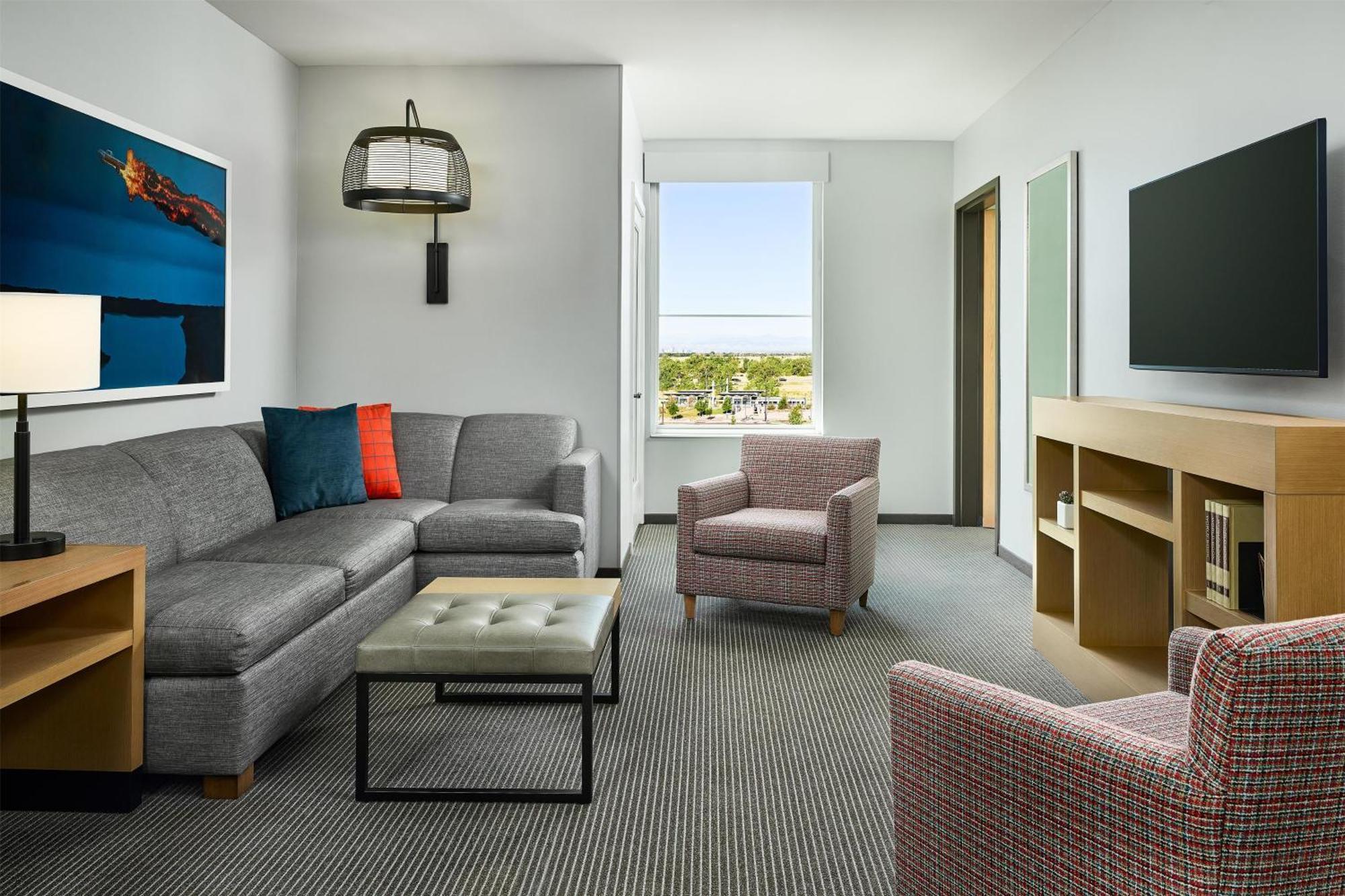 Hyatt Place Pena Station/Denver Airport Dış mekan fotoğraf